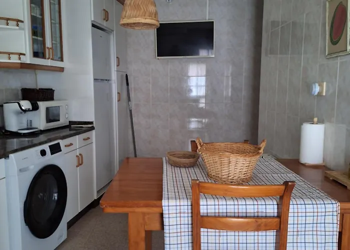 Apartamento En Cimadevila, Apartamento *